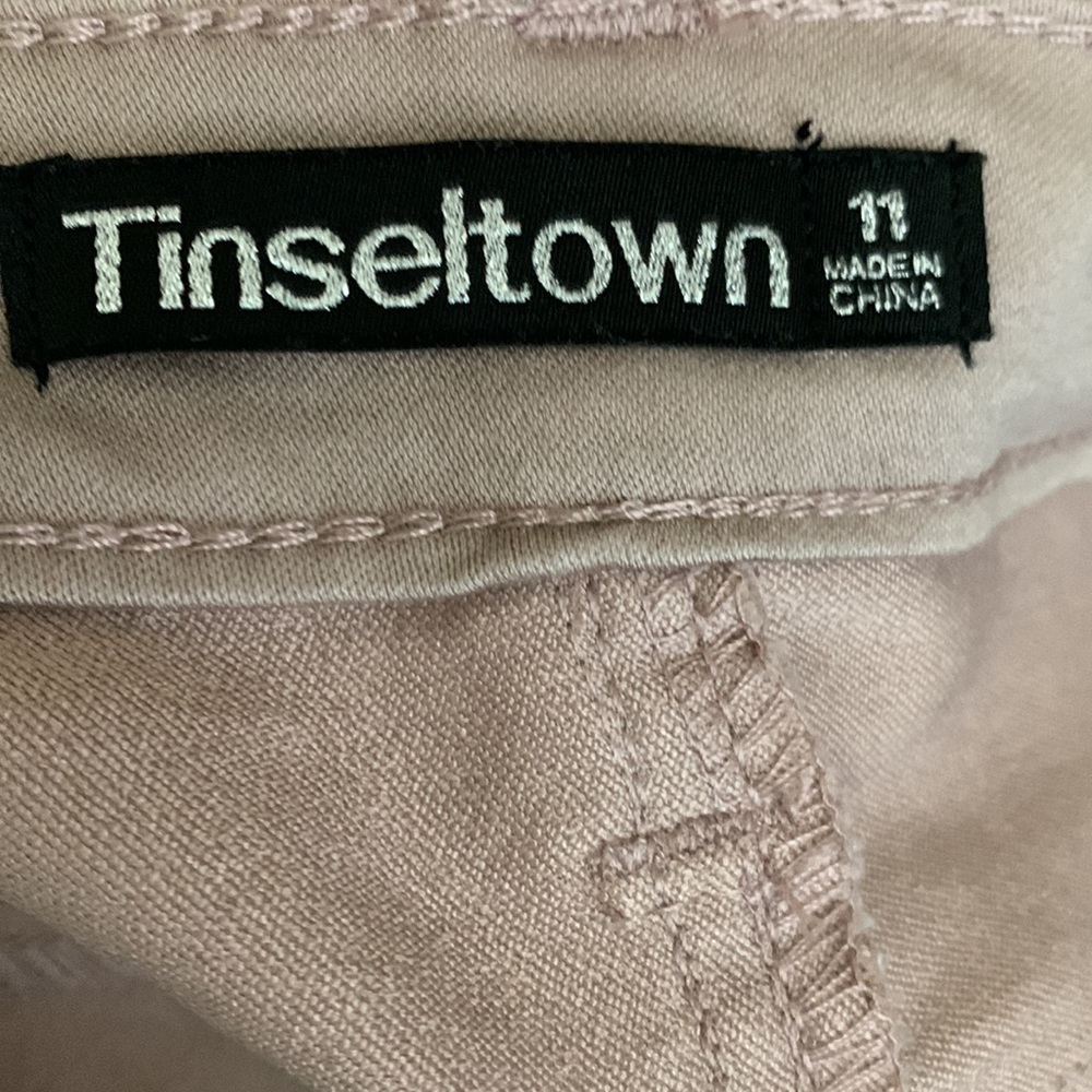 Pants - Picture 9 of 10